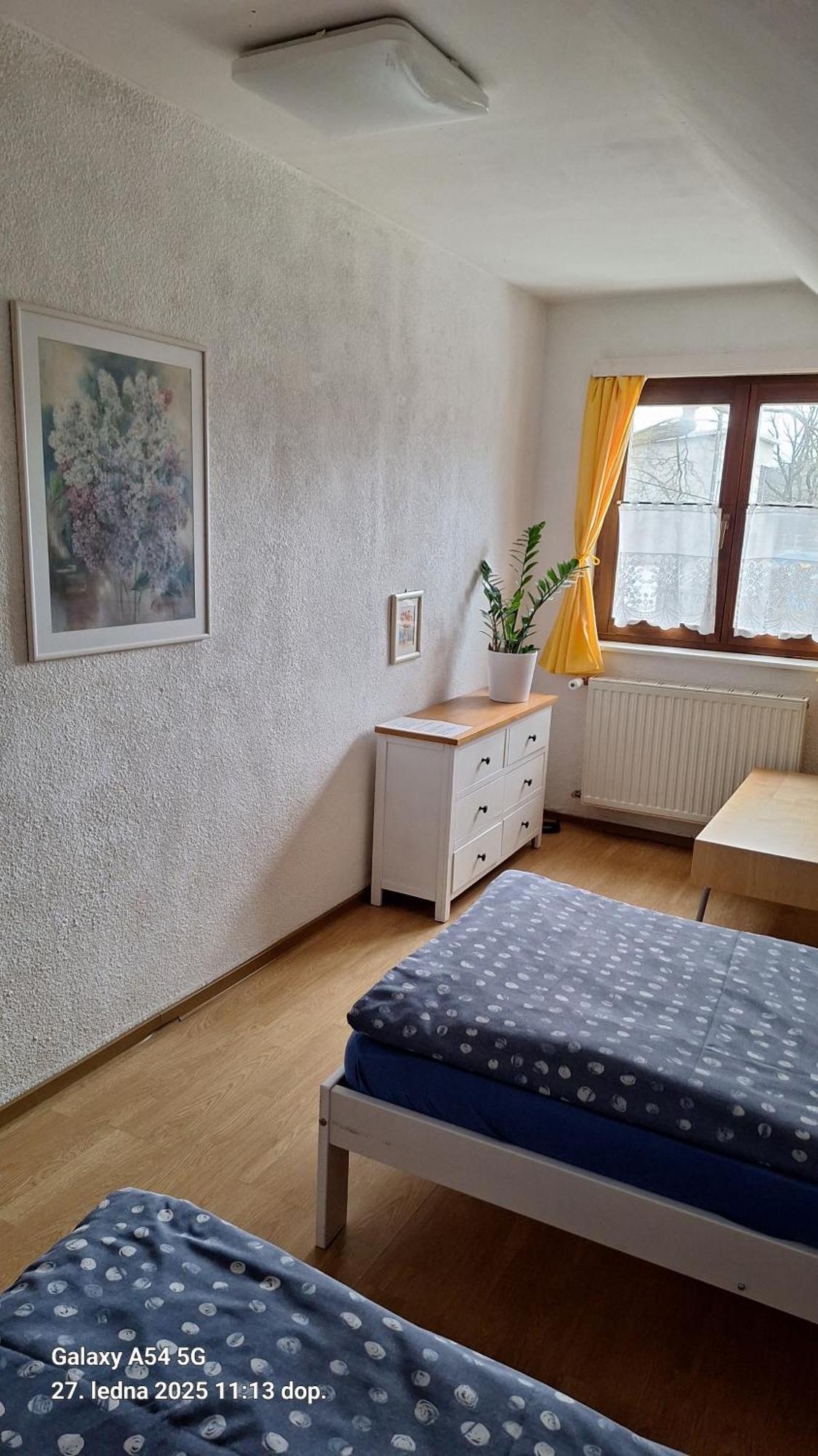 Pension Egida Rez Экстерьер фото